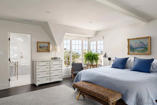 6714 Muirlands, La Jolla, CA 92037
