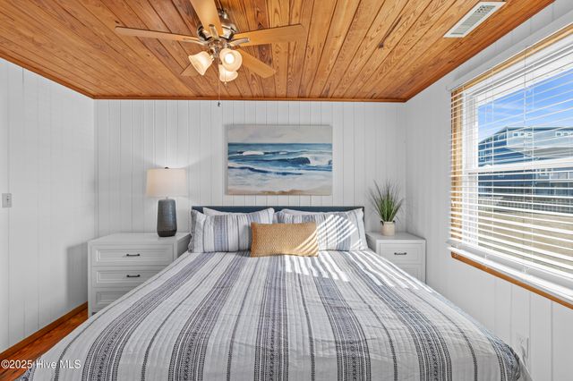 1301 Carolina Beach Avenue, Carolina Beach, NC 28428