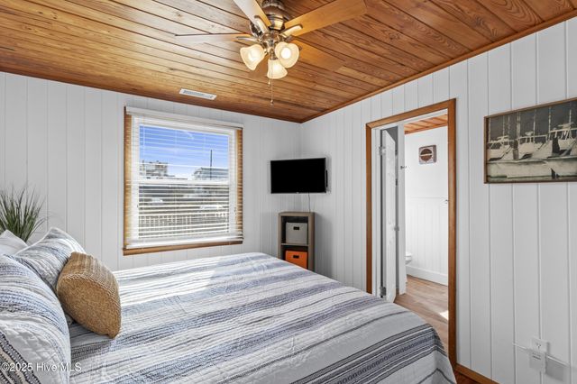 1301 Carolina Beach Avenue, Carolina Beach, NC 28428