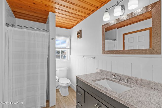 1301 Carolina Beach Avenue, Carolina Beach, NC 28428