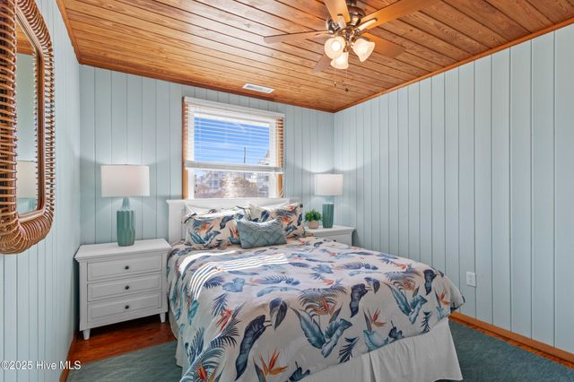 1301 Carolina Beach Avenue, Carolina Beach, NC 28428