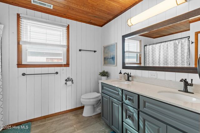 1301 Carolina Beach Avenue, Carolina Beach, NC 28428