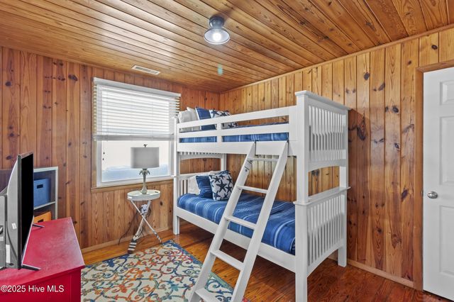 1301 Carolina Beach Avenue, Carolina Beach, NC 28428