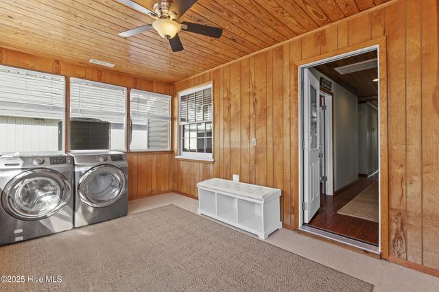 1301 Carolina Beach Avenue, Carolina Beach, NC 28428