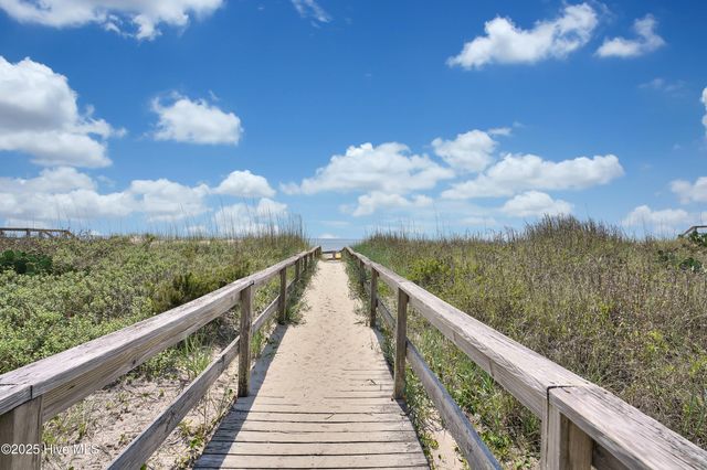 1301 Carolina Beach Avenue, Carolina Beach, NC 28428