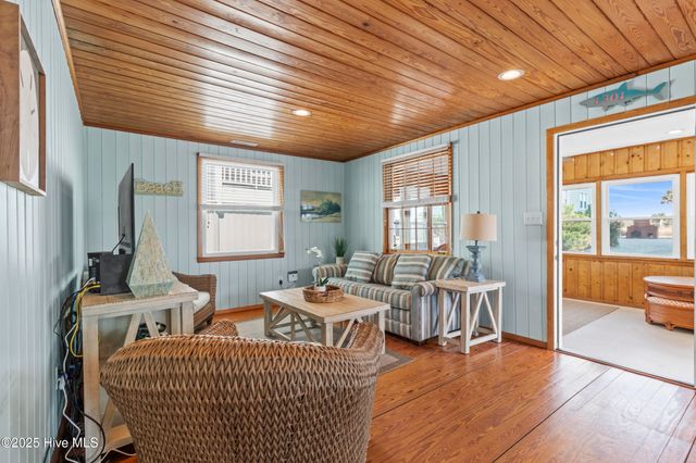 1301 Carolina Beach Avenue, Carolina Beach, NC 28428