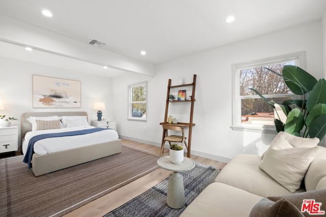 1337 N Orange Grove Avenue, West Hollywood, CA 90046