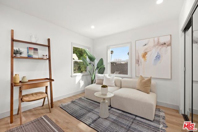 1337 N Orange Grove Avenue, West Hollywood, CA 90046