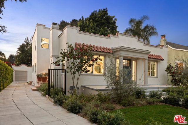 1337 N Orange Grove Avenue, West Hollywood, CA 90046