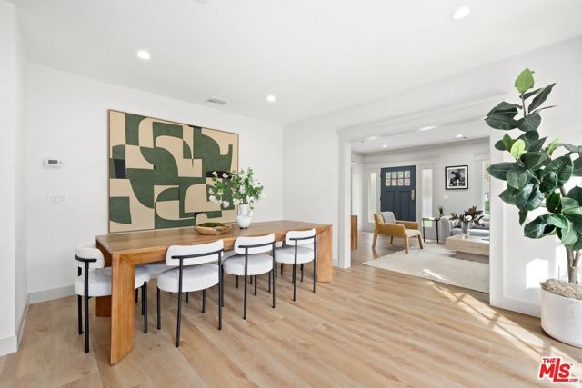 1337 N Orange Grove Avenue, West Hollywood, CA 90046