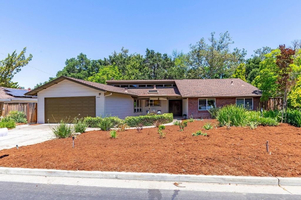 10364 Creston Drive, Cupertino, CA 95014