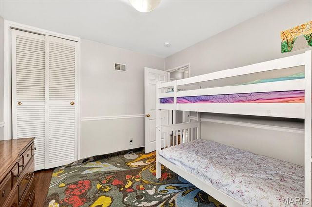 927 Lanyard Lane, Kirkwood, MO 63122