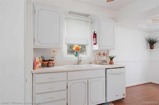 1504 Merrill Avenue, Lincoln Park, MI 48146