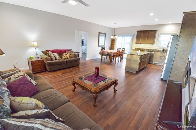 79446 Deland Road, Richmond, MI 48062