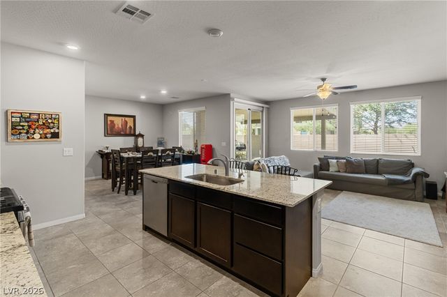 7215 Dazzle Point Street, North Las Vegas, NV 89084