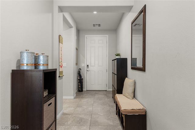 7215 Dazzle Point Street, North Las Vegas, NV 89084