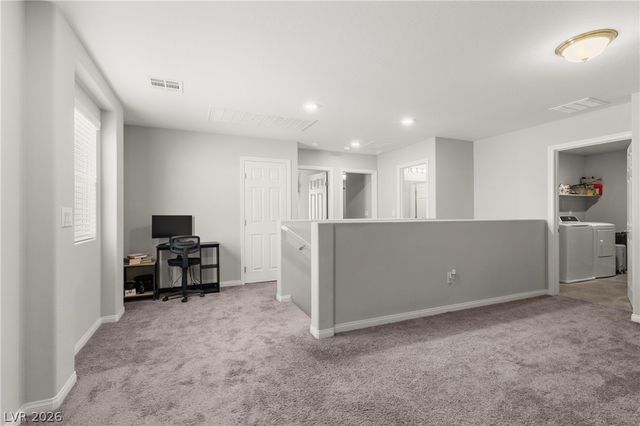 7215 Dazzle Point Street, North Las Vegas, NV 89084