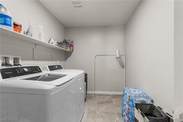 7215 Dazzle Point Street, North Las Vegas, NV 89084