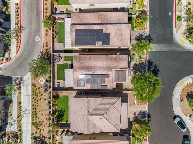 7215 Dazzle Point Street, North Las Vegas, NV 89084