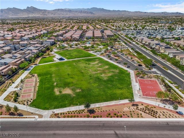 7215 Dazzle Point Street, North Las Vegas, NV 89084