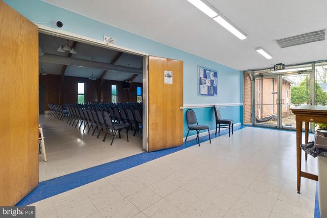 5001 BACKLICK RD, Annandale, VA 22003