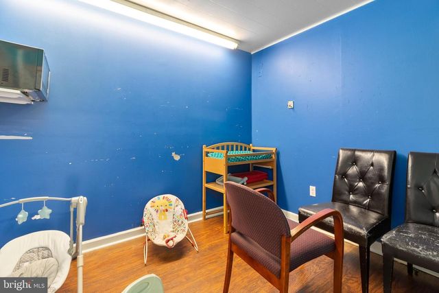 5001 BACKLICK RD, Annandale, VA 22003