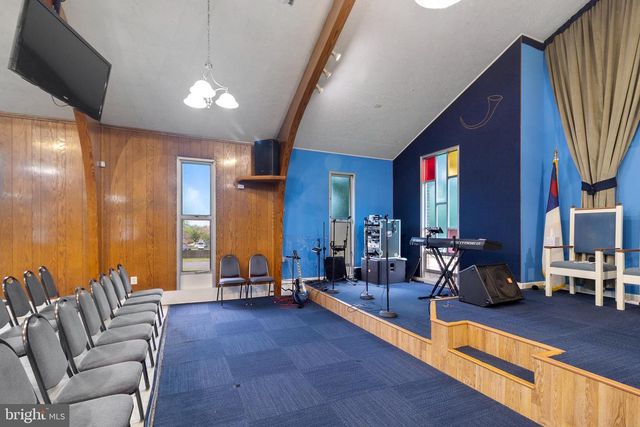 5001 BACKLICK RD, Annandale, VA 22003