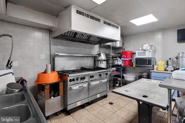 5001 BACKLICK RD, Annandale, VA 22003