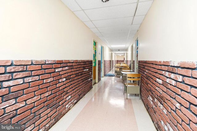 5001 BACKLICK RD, Annandale, VA 22003