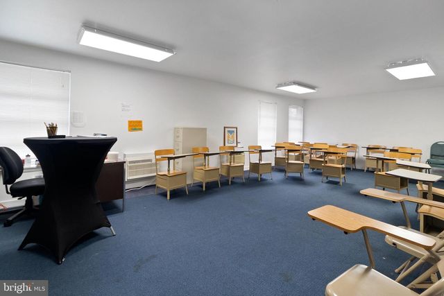 5001 BACKLICK RD, Annandale, VA 22003