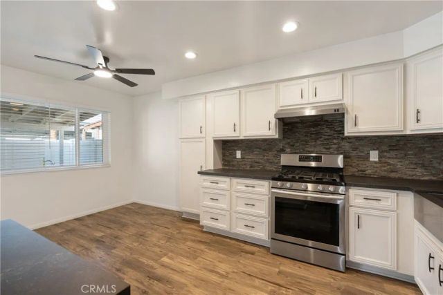 1919 Sherry 37, Santa Ana, CA 92705