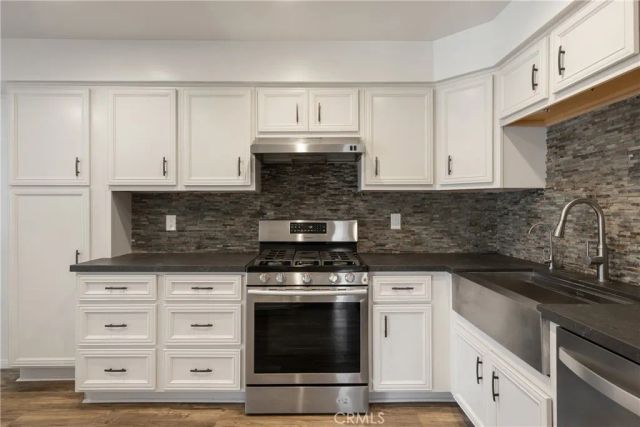 1919 Sherry 37, Santa Ana, CA 92705