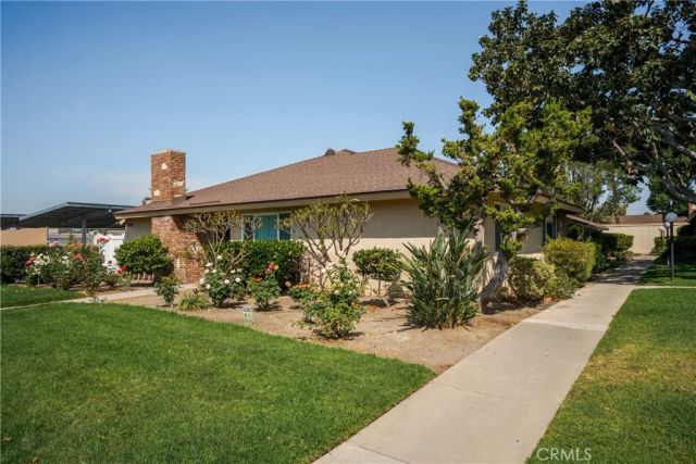 1919 Sherry 37, Santa Ana, CA 92705