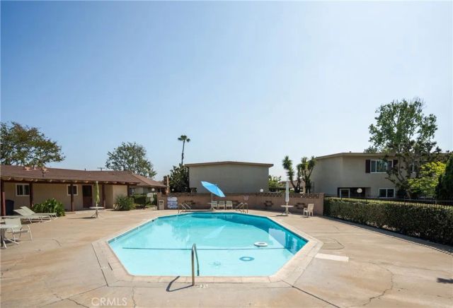 1919 Sherry 37, Santa Ana, CA 92705