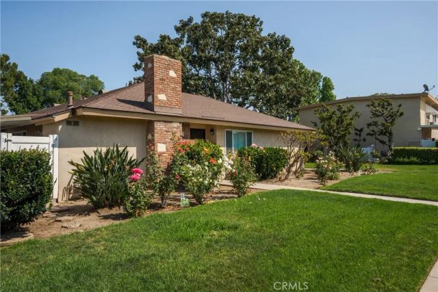 1919 Sherry 37, Santa Ana, CA 92705