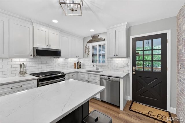 7309 Nottingham Avenue, Shrewsbury, MO 63119