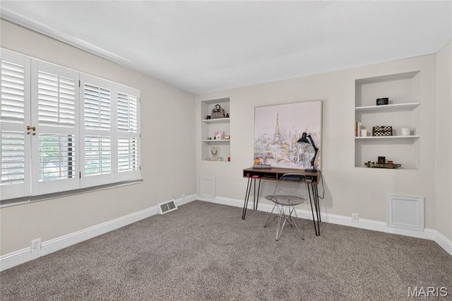 7309 Nottingham Avenue, Shrewsbury, MO 63119