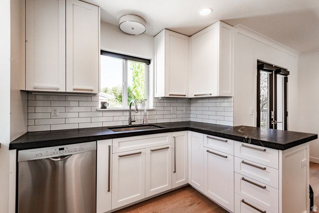 6282 S COBBLECREST RD, Holladay, UT 84121