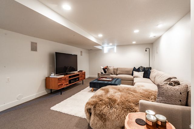 6282 S COBBLECREST RD, Holladay, UT 84121