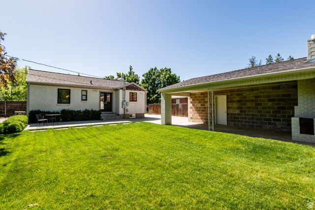 6282 S COBBLECREST RD, Holladay, UT 84121