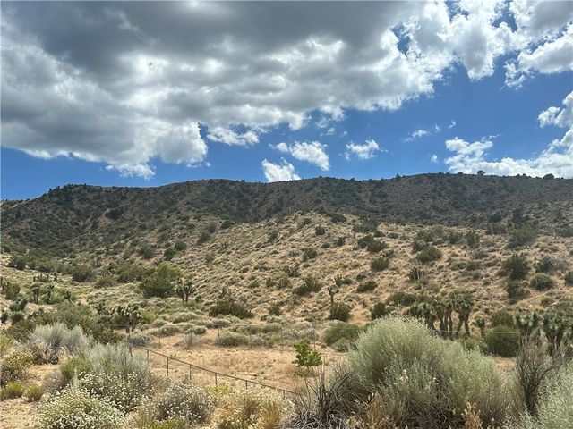 0 Crystal Aire, Pinon Hills, CA 92372