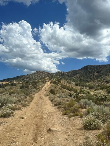0 Crystal Aire, Pinon Hills, CA 92372