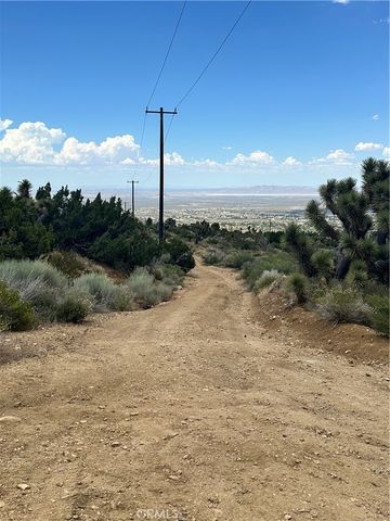 0 Crystal Aire, Pinon Hills, CA 92372