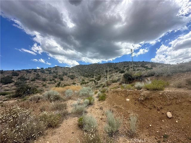 0 Crystal Aire, Pinon Hills, CA 92372