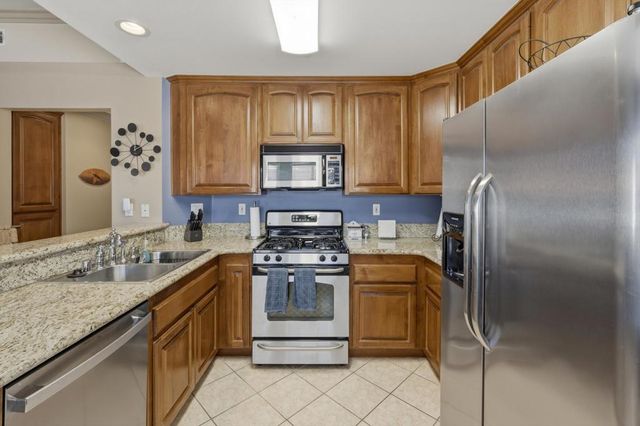 40770 Sandy Gale Lane B, Palm Desert, CA 92211