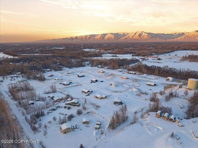 L8 E Fig Circle, Palmer, AK 99645