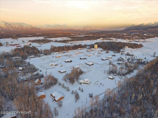 L8 E Fig Circle, Palmer, AK 99645