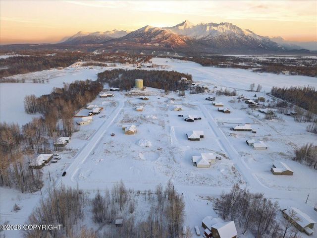 L8 E Fig Circle, Palmer, AK 99645