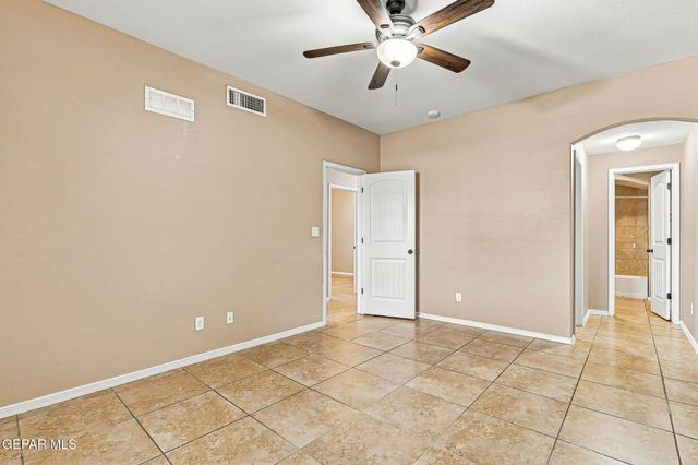14309 Pancho Gonzalez Court B, El Paso, TX 79938