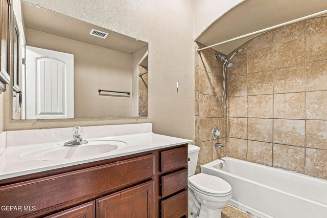 14309 Pancho Gonzalez Court B, El Paso, TX 79938